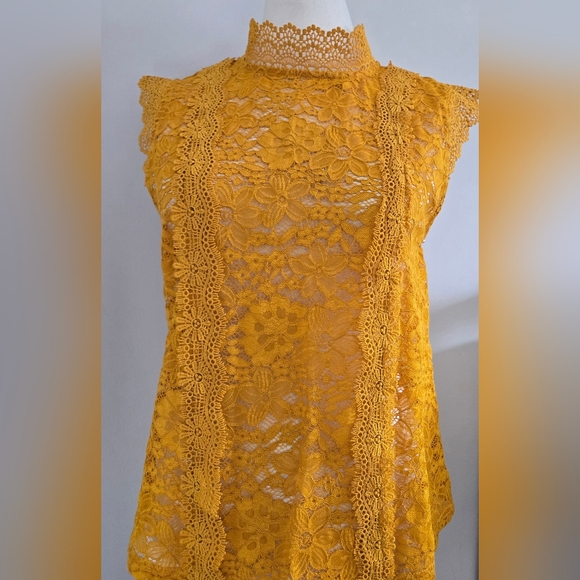 BOHO Lace Top - Picture 2 of 8